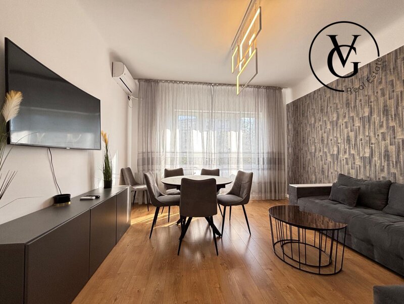 Centrul Vechi, apartament de 3 camere, investitie.